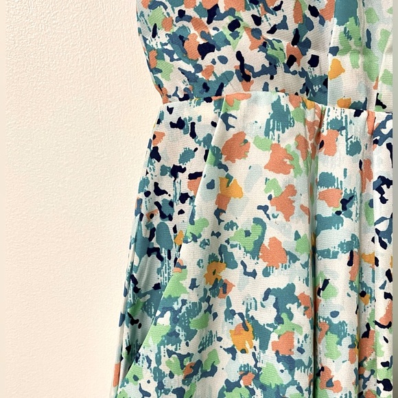 BCBGENERATION Sleeveless Confetti Patterned Flowy Dress - Size US 10 - Picture 5 of 6